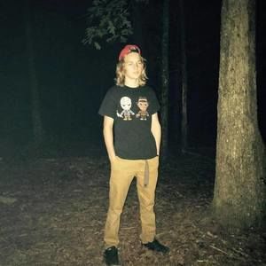 Meet your Posher, Ethan